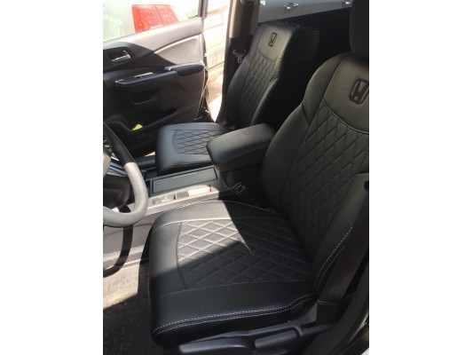 Авточехлы на Honda CR-V 4