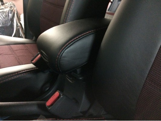 Авточехлы на Hyundai Tucson JM