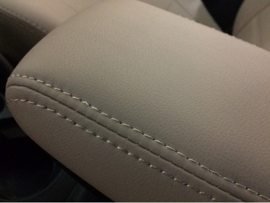 Авточехлы на Mitsubishi Outlander Авточехлы на Mitsubishi Outlander