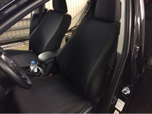 Авточехлы на Toyota RAV 4 CA40