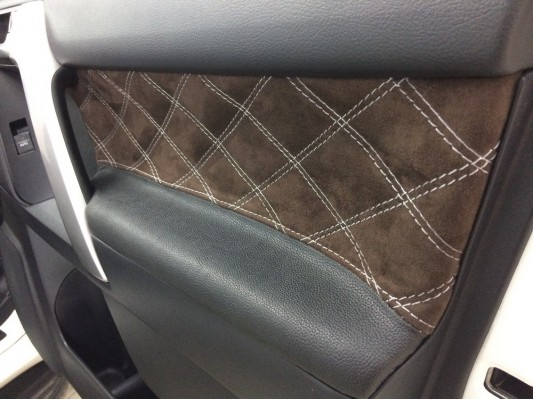 Перетяжка дверных карт Перетяжка дверных карт