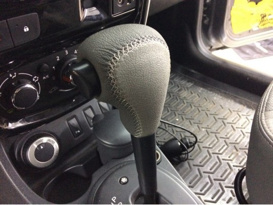 Перетяжка рычага и чехла КПП Перетяжка рычага и чехла КПП